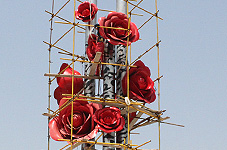 滨州玫瑰园雕塑《玫瑰柱》